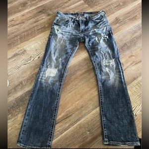 Men’s Buckle Jeans